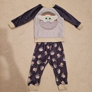 Baby Yoda Pajama Set